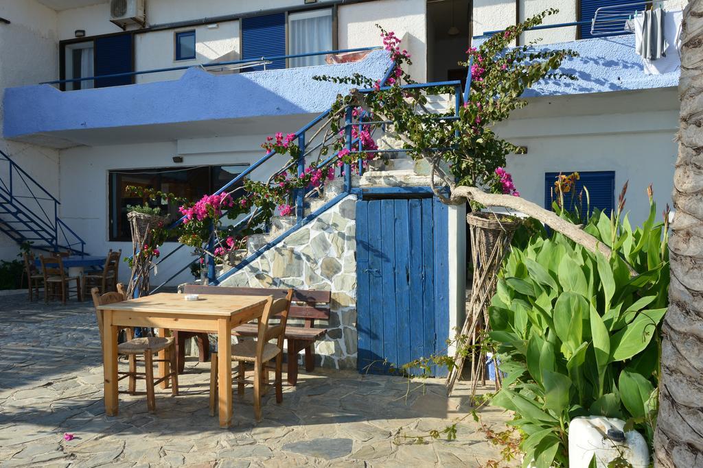 Coral Hotel Frangokastello Buitenkant foto
