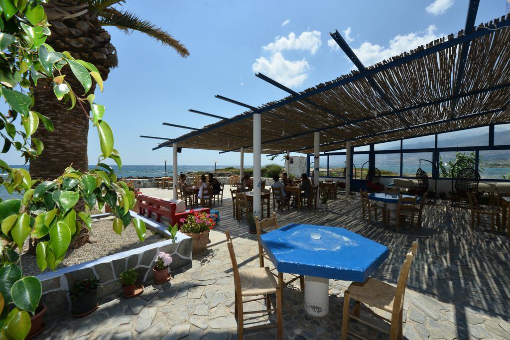 Coral Hotel Frangokastello Buitenkant foto